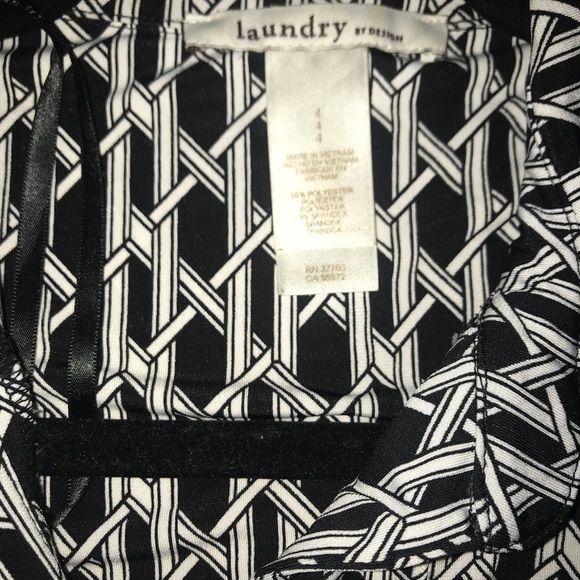 Laundry wrap dress with basketweave pattern - Picture 3 of 5